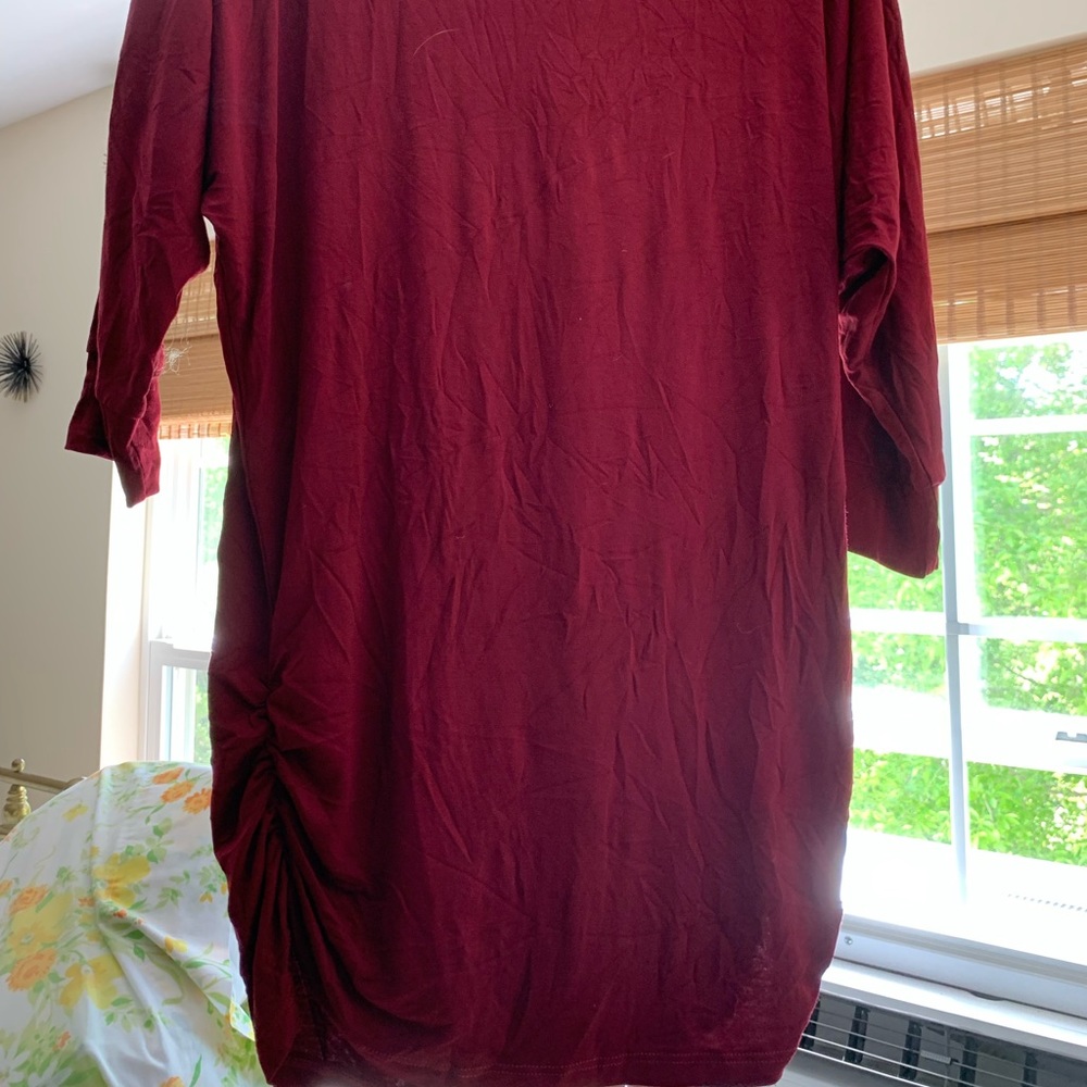 New Women’s 3/4 Ruched Shirt
